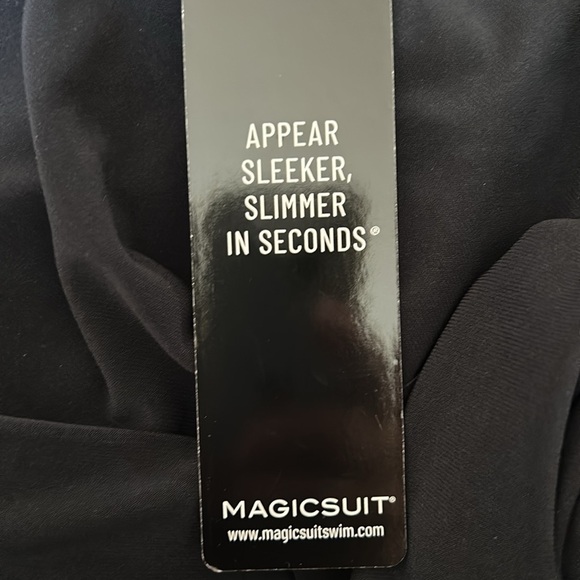 NWT Magicsuit Charmed Life Izzy Tankini Top Women's Size 8 Black - Picture 7 of 10